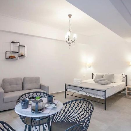 Ifaistos Luxury Flat Psyrri Square Appartement Athene Buitenkant foto