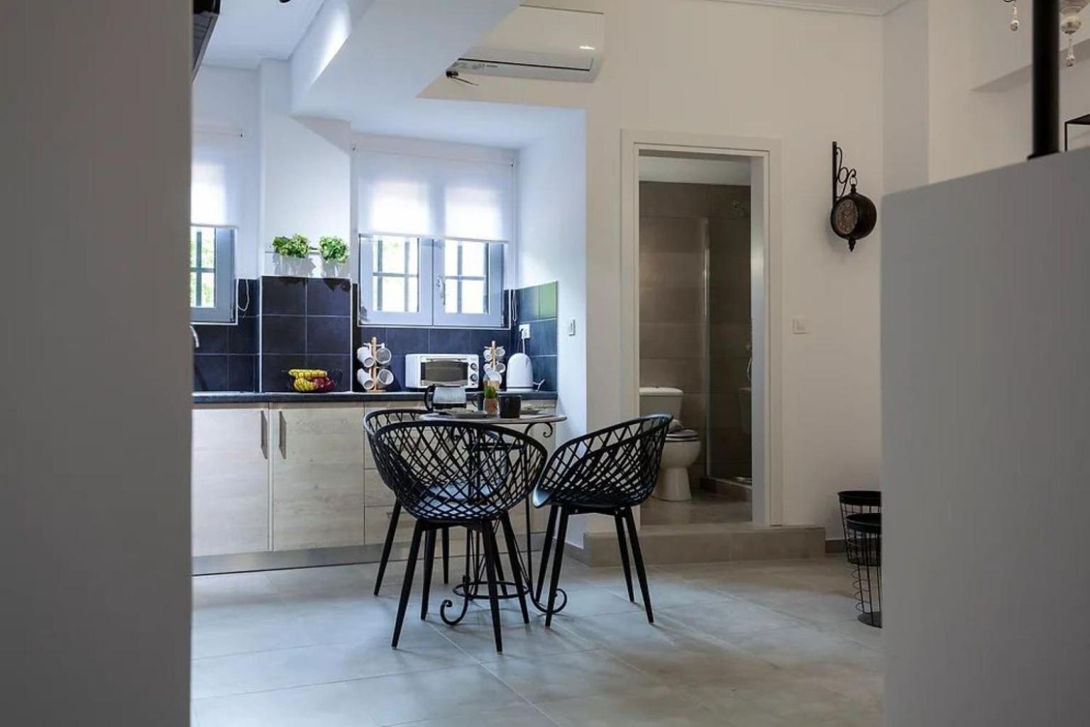 Ifaistos Luxury Flat Psyrri Square Appartement Athene Buitenkant foto